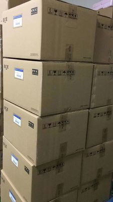 Un buon prezzo. Display LCD Industriale BOE da 10,1 pollici NV101WXM-N01 con risoluzione WXGA 1280x800, luminosità 400 cd/m² e interfaccia LVDS a 40 pin in linea