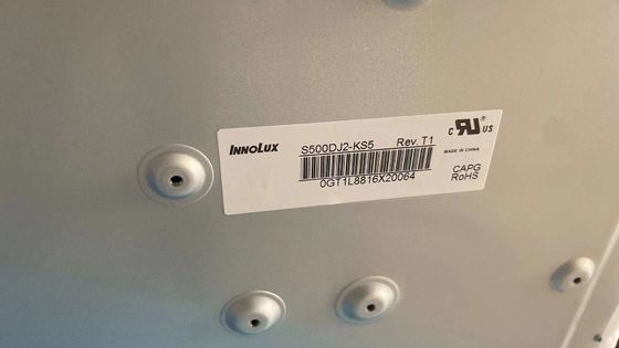 Display LCD da 50 pollici Innolux con risoluzione di 3840*2160 pixel e 1,07 miliardi di colori per segnaletica digitale