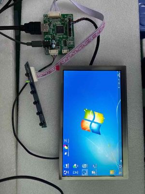 Un buon prezzo. Display LCD per auto da 8 pollici BOE con 800 cd/m2 Luminosità 1280*720 pixel Risoluzione e connettore 30Pin in linea