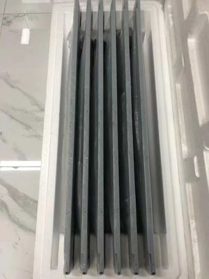 Display LCD esteso da 19,1 pollici con risoluzione di 1920*360 pixel e luminosità di 700 cd/m2 con connettore da 30 pin