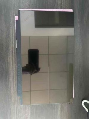 Un buon prezzo. Pannello Display LCD BOE da 15,6 pollici con risoluzione FHD 1920x1080 pixel e interfaccia IPS a 40 pin in linea