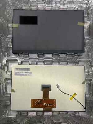 qualità IVO Display LCD da 10,1 pollici con 1024*600 pixel 800 CD/M2 Luminosità e 40PIN IPS per applicazioni automobilistiche Fabbrica