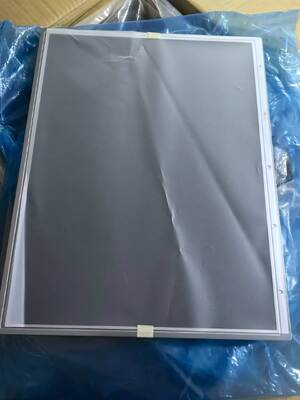 Un buon prezzo. KOE Display LCD industriale da 21,3 pollici con 1600x1200 pixel e 750cd/m2 di luminosità in linea