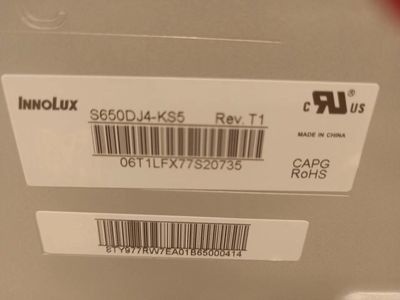 Un buon prezzo. Pannello televisivo LCD Innolux da 65 pollici con 3140*2160 pixel e modulo TV LED a striscia verticale RGB in linea