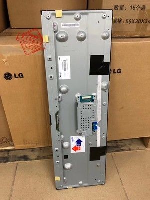 Un buon prezzo. Monitor LCD Samsung da 29 pollici con 1920*540 pixel 500cd/m2 luminosità e connettore a 51 pin in linea