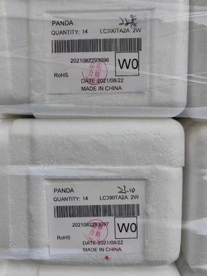 Un buon prezzo. Pannello TV LCD Panda da 39 pollici LC390TA2A con risoluzione 1366x768 e LVDS a 3 pin per display di alta qualità in linea